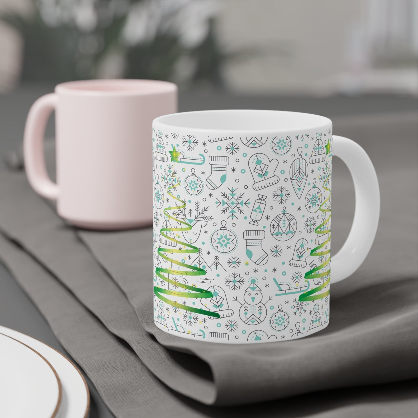 Christmas Tree Pattern Ceramic Mug – Green Holiday Ornaments 11oz/15oz/20oz