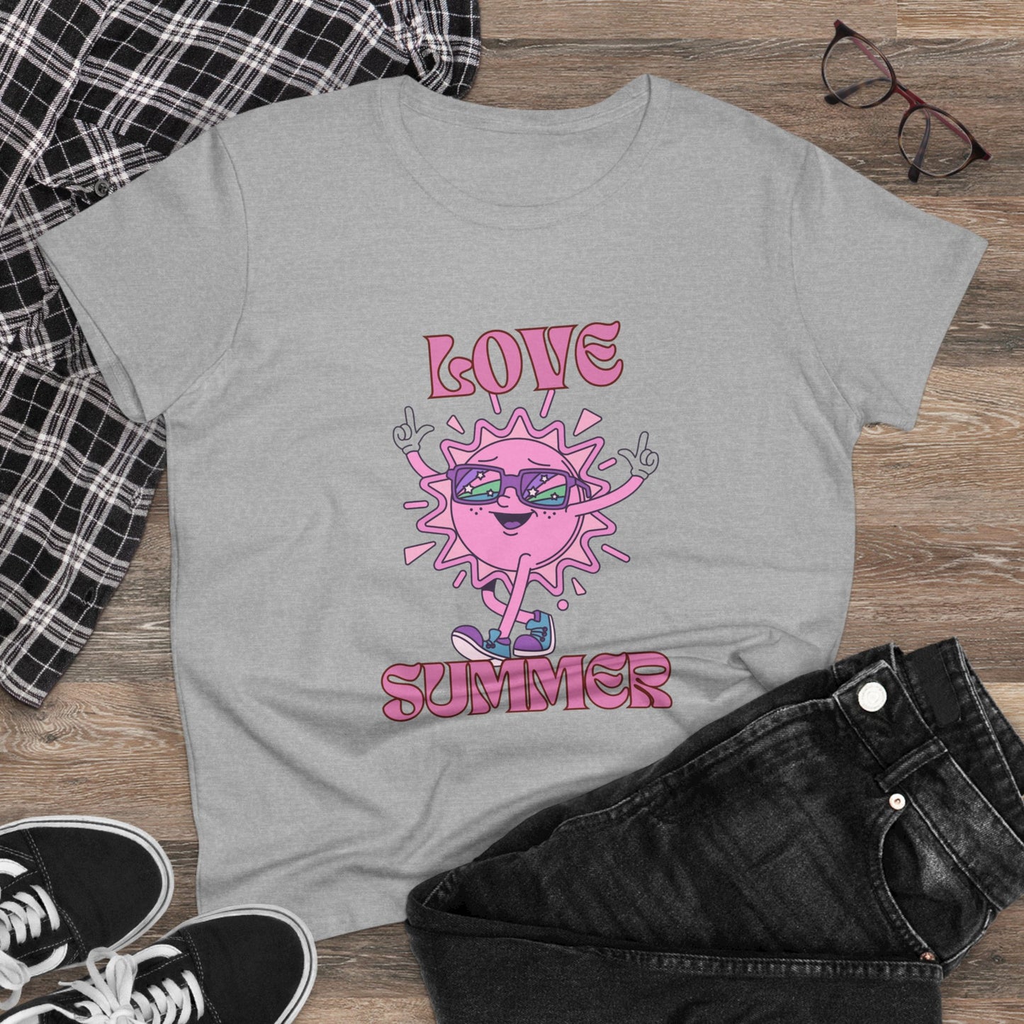 Women's Summer Vibes Tee, Love Summer Graphic Shirt, Fun Casual Top, Gift for Beach Lovers, Trendy Apparel for Warm Days